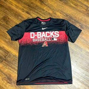 3/$15 Nike Arizona Diamondbacks t-shirt.